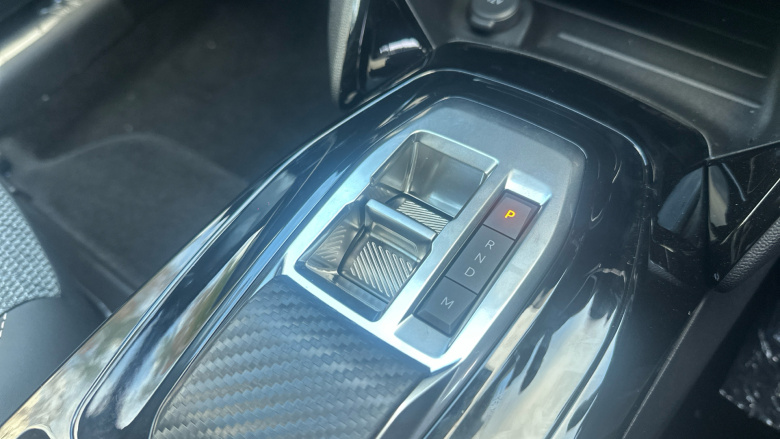 Peugeot 208 1.2 Hybrid 110 Allure 5dr e-DSC6 Petrol Hatchback